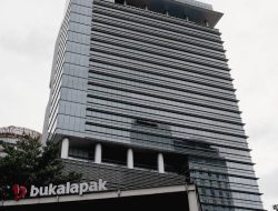 Mantan Kapolri Masuk Kursi Puncak Bukalapak