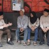 Wamenhaj Dahnil Anzar Simanjuntak mendatangi lapak tambal ban milik Sulaji yang berlokasi di Semarang, Rabu (24/6/2026). Foto: Media Center Haji 2026
