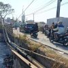 Jembatan CBL Tak Diperbaiki, Warga Bergerak