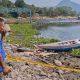 Seorang satpam di Waduk Jatiluhur ditemukan tewas di tepian danau area Tanggul Ubrug, Kabupaten Purwakarta, Jawa Barat, dengan tangan terborgol. (Detikcom/Dian Firmansyah)