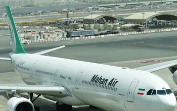 Sanksi AS Berlaku, Penerbangan Iran ke Irak-Oman Batal